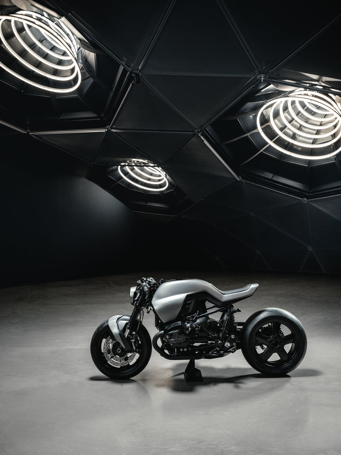2016 BMW R NineT V15 "TinMan" by Vagabund Moto