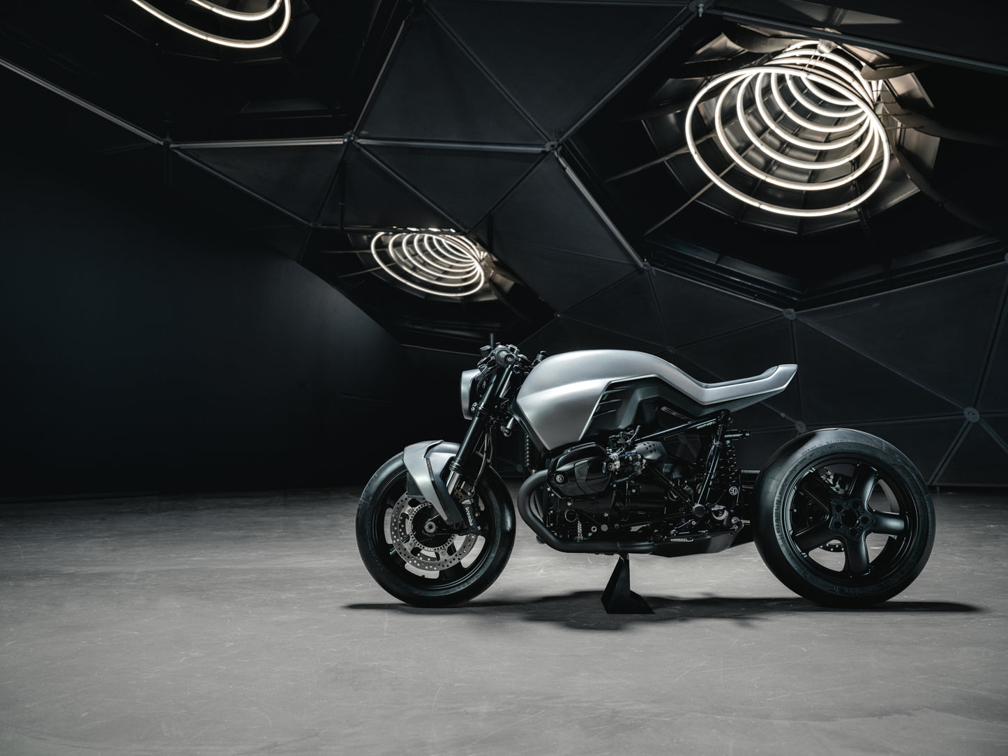 2016 BMW R NineT V15 "TinMan" by Vagabund Moto