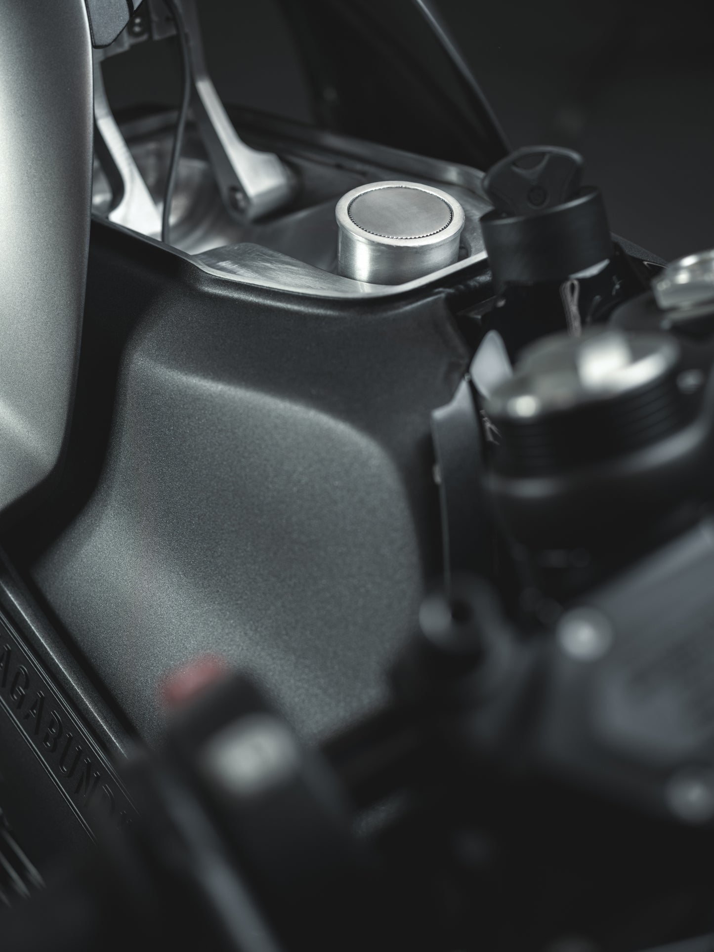 2016 BMW R NineT V15 "TinMan" by Vagabund Moto