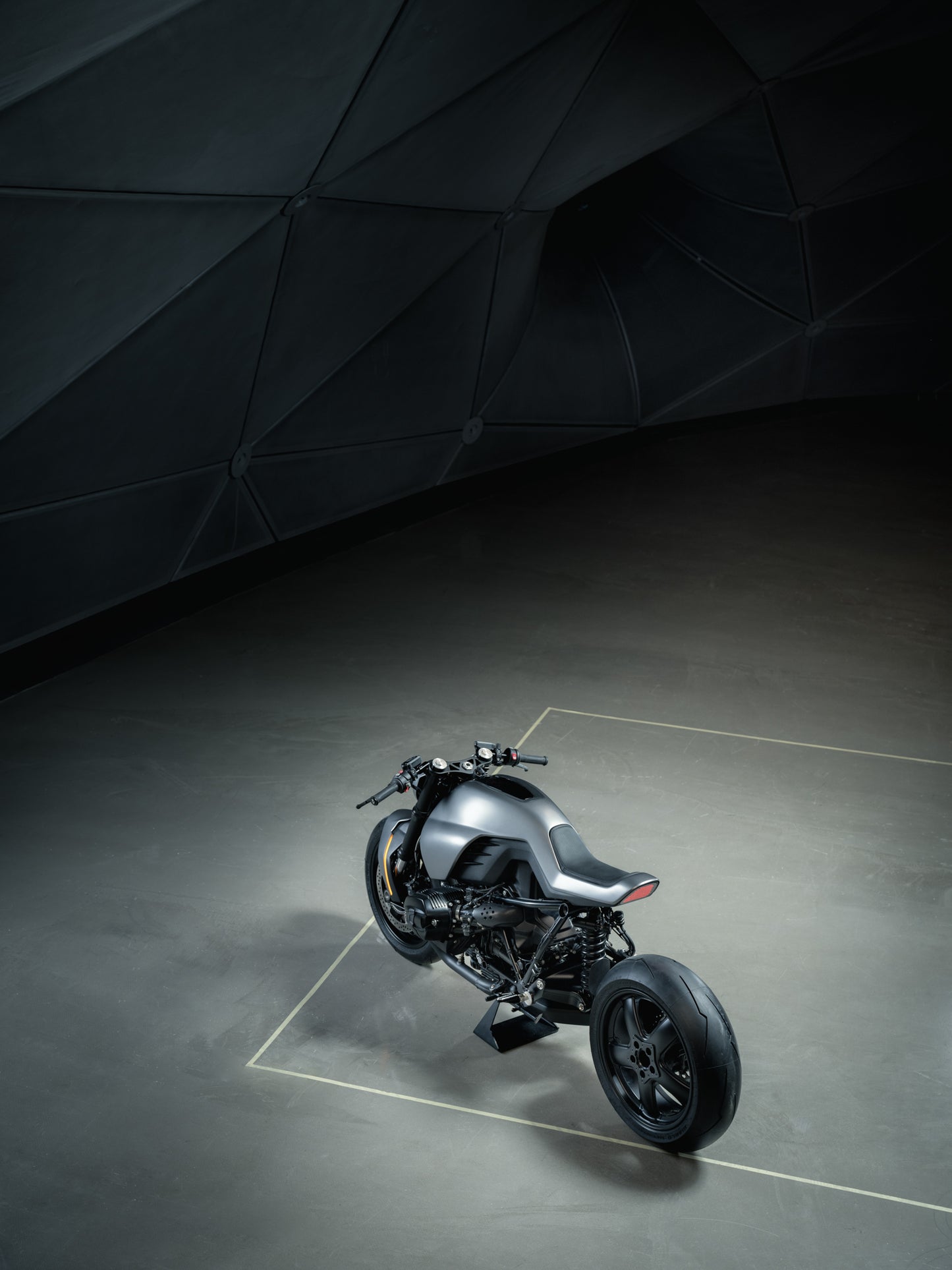 2016 BMW R NineT V15 "TinMan" by Vagabund Moto