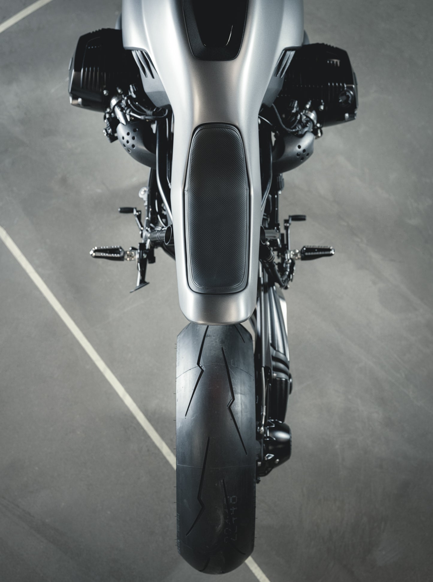 2016 BMW R NineT V15 "TinMan" by Vagabund Moto