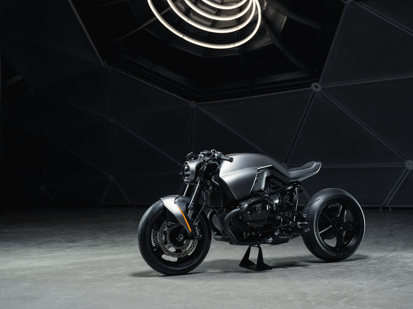 2016 BMW R NineT V15 "TinMan" by Vagabund Moto