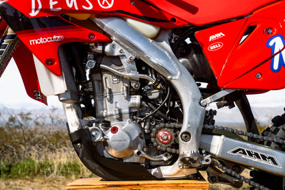 2006 Honda CRF450x  by Deus Ex Machina